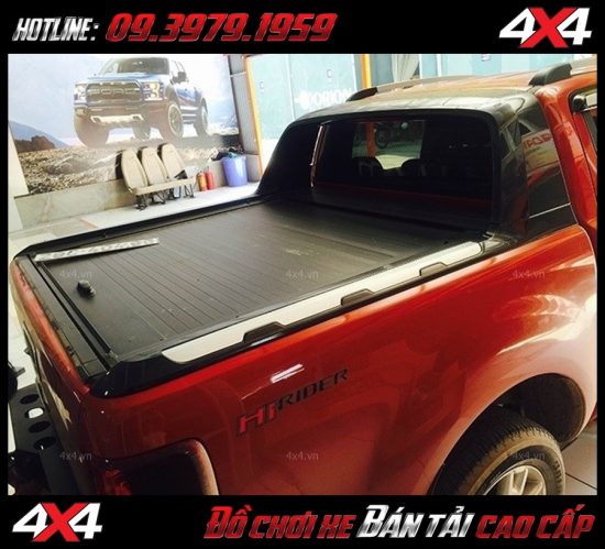 Nắp thùng xe bán tải Ford Ranger màu đen Carry Boy Thái Lan