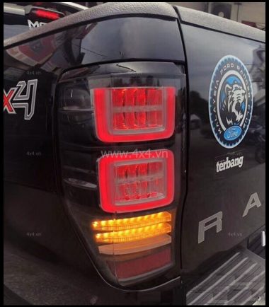 Hình ảnh Cụm đèn đuôi Ford Ranger 2018 2019 độ theo loại Ranger Rover 2018 2019 ở TpHCM