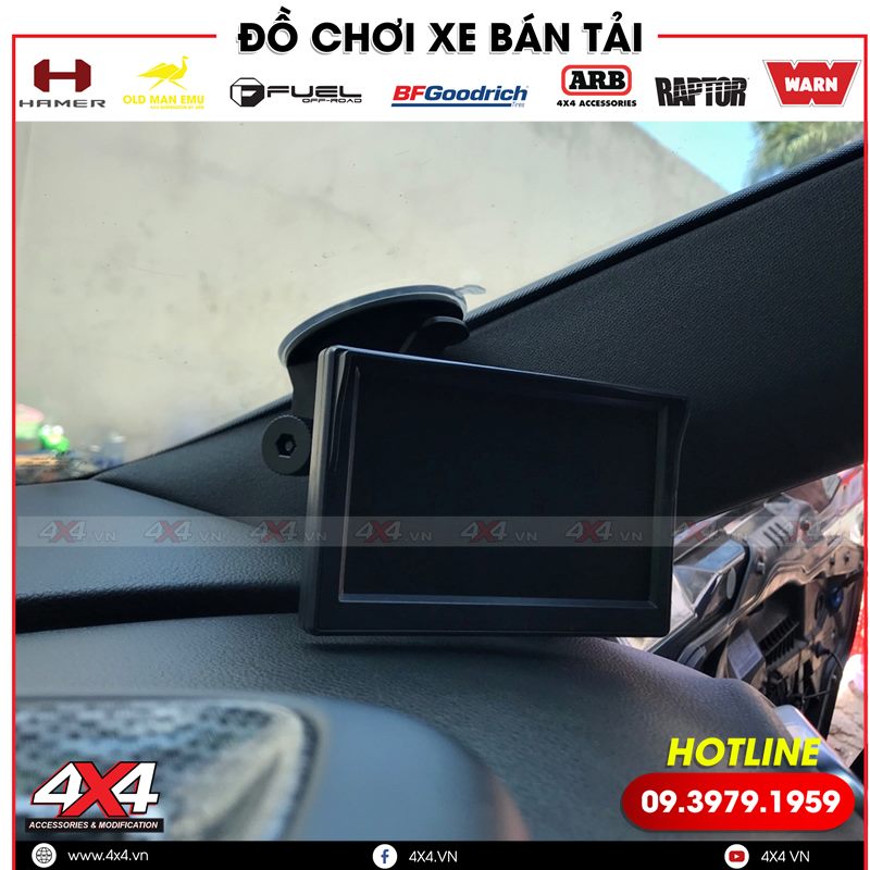 Camera lùi không những tiện lợi mà con tôn phần hiện đại và đẳng cấp cho xe bạn